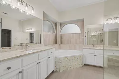 7800 Hamburg Court, Plano, TX 75025 - Photo 17