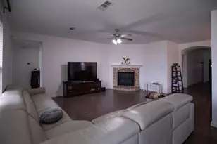 404 Barnstorm Dr, Celina, TX 75009 - Photo 3