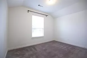 404 Barnstorm Dr, Celina, TX 75009 - Photo 11
