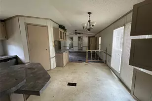 176 Live Oak Rd, Springtown, TX 76082 - Photo 25