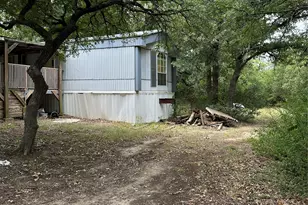 176 Live Oak Rd, Springtown, TX 76082 - Photo 29