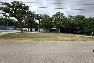 176 Live Oak Rd, Springtown, TX 76082 - Photo 3