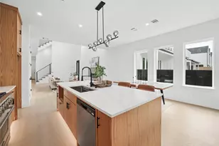 1825 Pollard St, Dallas, TX 75208 - Photo 33