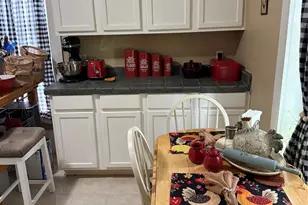 300 3rd St, Hubbard, TX 76648 - Photo 7