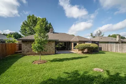 2926 Cripple Creek Trail, Grapevine, TX 76051 - Photo 17
