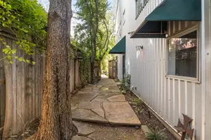 3809 San Jacinto St, Dallas, TX 75204 - Photo 3