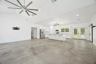 822 Private Rd 7370, Point, TX 75472 - Photo 11