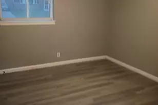 5000 Wilmington Dr, Fort Worth, TX 76107 - Photo 5