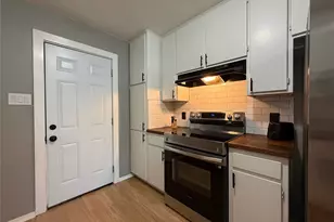 508 Batterson St, Cleburne, TX 76031 - Photo 9