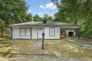 508 Batterson St, Cleburne, TX 76031 - Photo 1