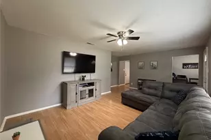 508 Batterson St, Cleburne, TX 76031 - Photo 7