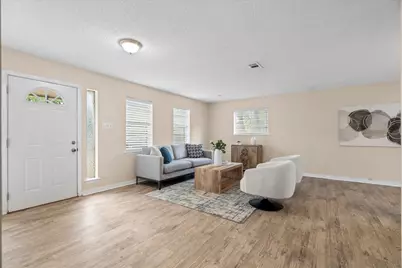 1006 N Lucas Drive, Grapevine, TX 76051 - Photo 9