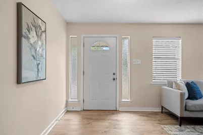 1006 N Lucas Drive, Grapevine, TX 76051 - Photo 7