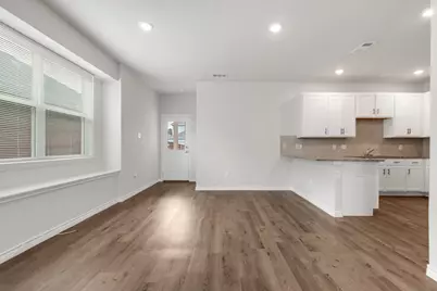 5620 Topwater Trail, Fort Worth, TX 76119 - Photo 5