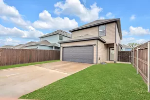 5620 Topwater Trl, Fort Worth, TX 76119 - Photo 17