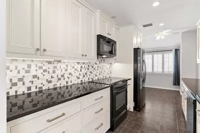 8610 Turtle Creek Boulevard #208, Dallas, TX 75225 - Photo 11