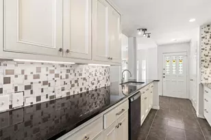 8610 Turtle Creek Blvd, Dallas, TX 75225 - Photo 13