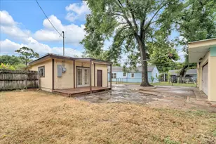 1113 Hudgins Ave, Fort Worth, TX 76111 - Photo 29