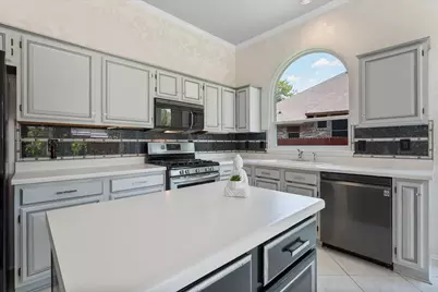 1132 Devonshire Drive, DeSoto, TX 75115 - Photo 19