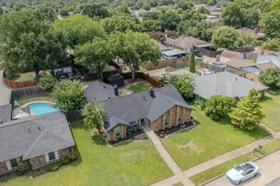 142 Ridgegate Dr, Garland, TX 75040 - Photo 3