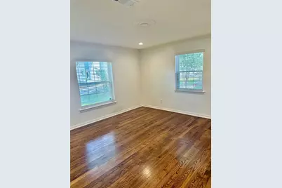 5018 Wateka Drive, Dallas, TX 75209 - Photo 9