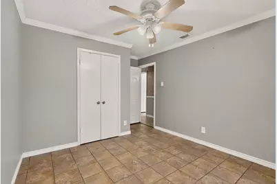 1506 Town Bluff Street, Garland, TX 75040 - Photo 9