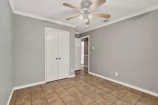 1506 Town Bluff St, Garland, TX 75040 - Photo 9