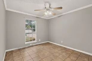 1506 Town Bluff St, Garland, TX 75040 - Photo 7