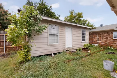 1506 Town Bluff Street, Garland, TX 75040 - Photo 15