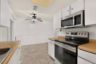 1506 Town Bluff St, Garland, TX 75040 - Photo 37