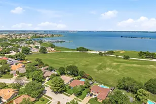 5402 Peninsula Way, Garland, TX 75043 - Photo 3
