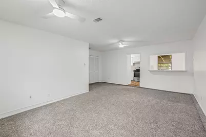 1915 Westover Court, Arlington, TX 76015 - Photo 15