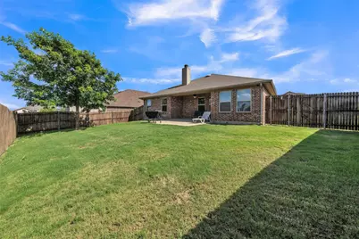 381 Coral Vine Lane, Burleson, TX 76028 - Photo 33