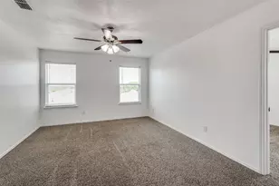 8101 Stanton Ct, Fort Worth, TX 76120 - Photo 27