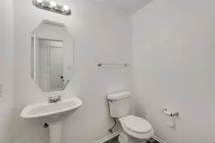 8101 Stanton Ct, Fort Worth, TX 76120 - Photo 19