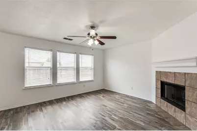 8101 Stanton Court, Fort Worth, TX 76120 - Photo 11