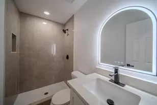 920 Treasure Rd, Garland, TX 75041 - Photo 11