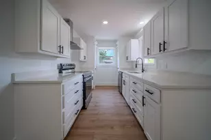 920 Treasure Rd, Garland, TX 75041 - Photo 7