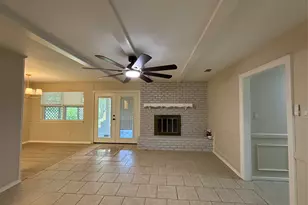 5204 Winifred Dr, Fort Worth, TX 76133 - Photo 7