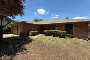 5204 Winifred Dr, Fort Worth, TX 76133 - Photo 3