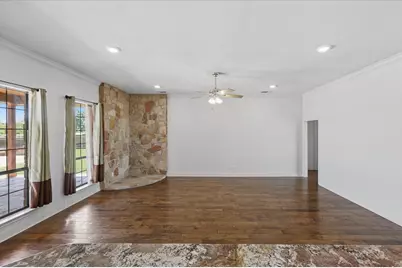 122 Eagle Pass Lane, Weatherford, TX 76087 - Photo 11