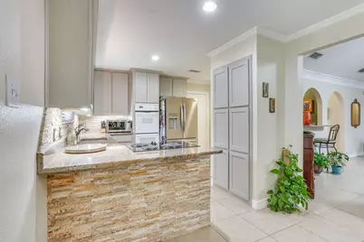 4510 Longacres Court, Arlington, TX 76016 - Photo 13