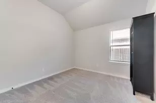 2631 Askern Ct, Grand Prairie, TX 75052 - Photo 17