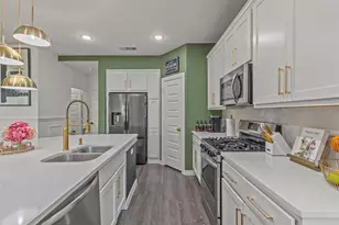 3601 Palmetto Ave, Aubrey, TX 76227 - Photo 9