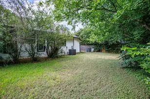 301 Madison St, Cleburne, TX 76033 - Photo 29