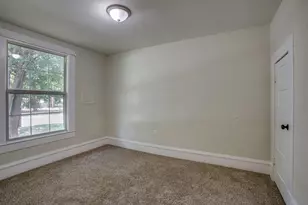 301 Madison St, Cleburne, TX 76033 - Photo 23