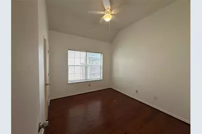 2336 Timbercreek Drive, Glenn Heights, TX 75154 - Photo 5