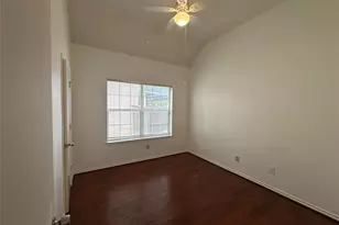 2336 Timber Creek Dr, Glenn Heights, TX 75154 - Photo 5