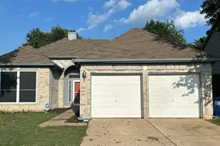 2336 Timber Creek Dr, Glenn Heights, TX 75154 - Photo 1