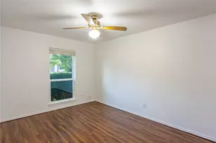 2804 Oxford Ln, Flower Mound, TX 75028 - Photo 13